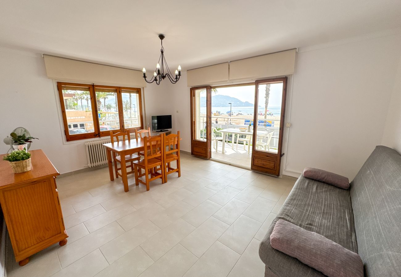 Apartamento en Rosas / Roses - Ref. 67010 Apartamento en Rosas / Roses - Ref. 67010