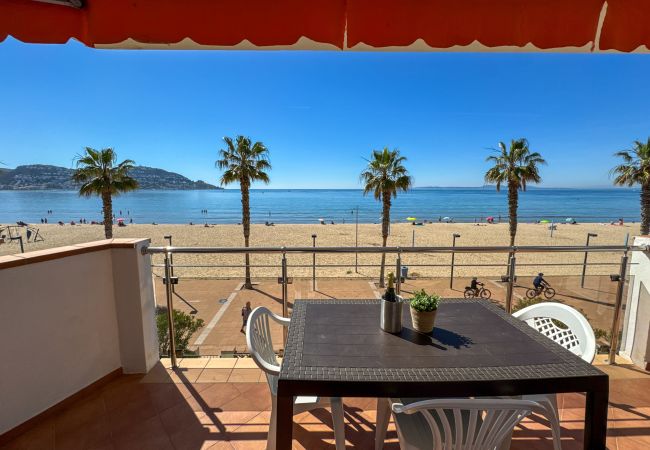 Apartamento en Rosas / Roses - Ref. 66935 Apartamento en Rosas / Roses - Ref. 66935