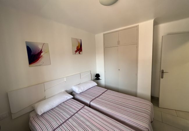 Apartamento en Rosas / Roses - Ref. 66765
