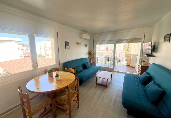 Apartamento en Rosas / Roses - Ref. 77232 Apartamento en Rosas / Roses - Ref. 77232