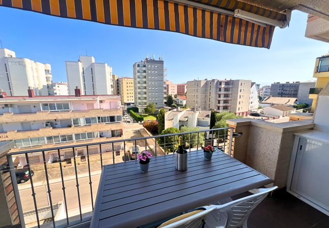 Apartamento en Rosas / Roses - Ref. 77232