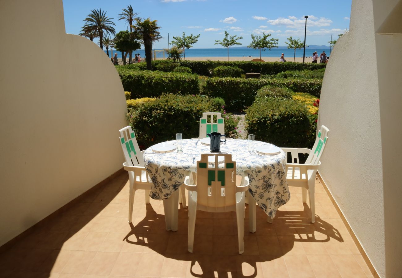 Apartamento en Rosas / Roses - Ref. 76200