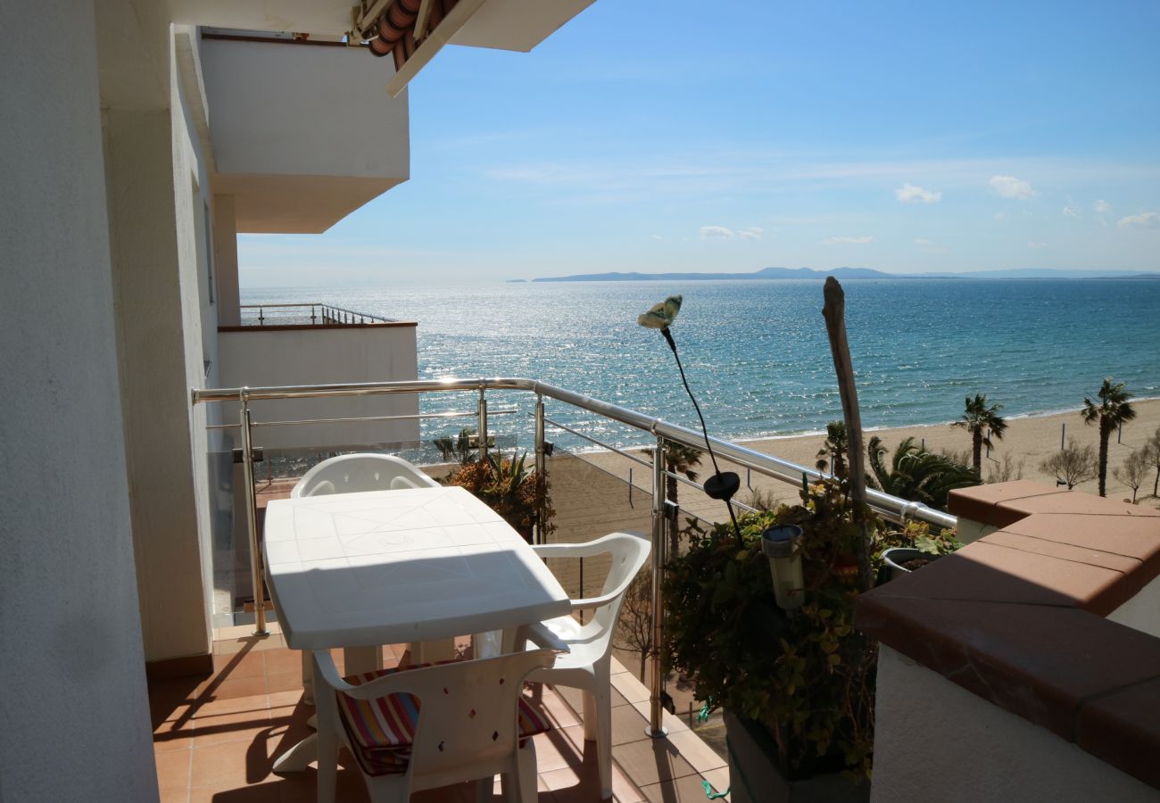 Apartment in Rosas / Roses - Ref. 66754