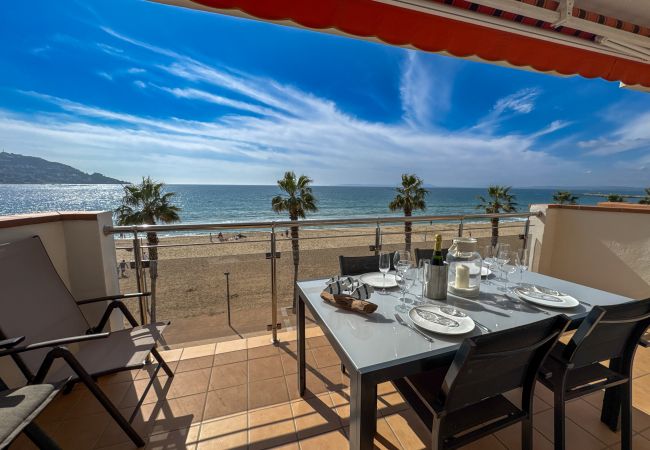 Apartment in Rosas / Roses - Ref. 66315 Apartment in Rosas / Roses - Ref. 66315