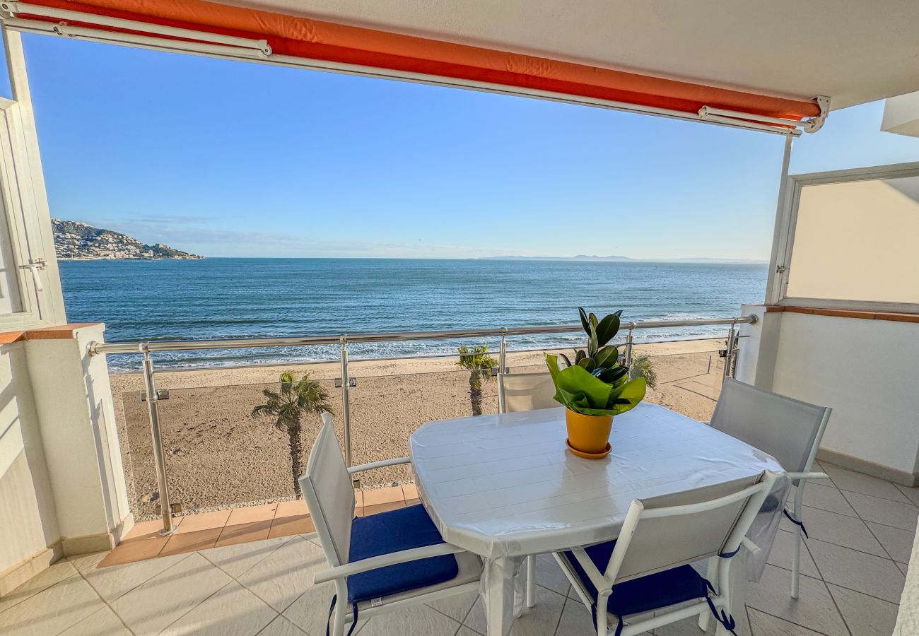 Apartment in Rosas / Roses - Ref. 66759