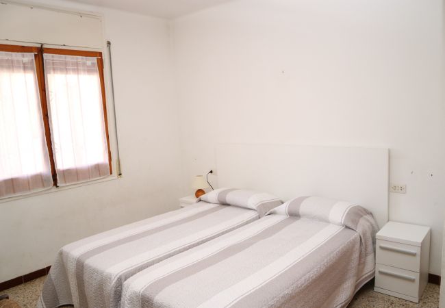 Apartment in Rosas / Roses - Ref. 66936