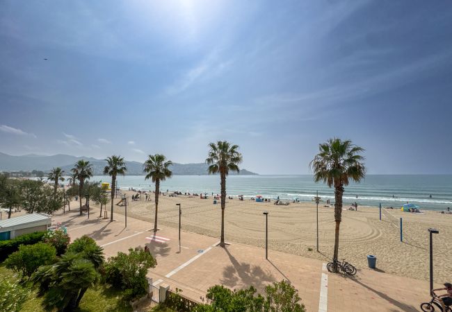 Apartment in Rosas / Roses - Ref. 121024 Apartment in Rosas / Roses - Ref. 121024