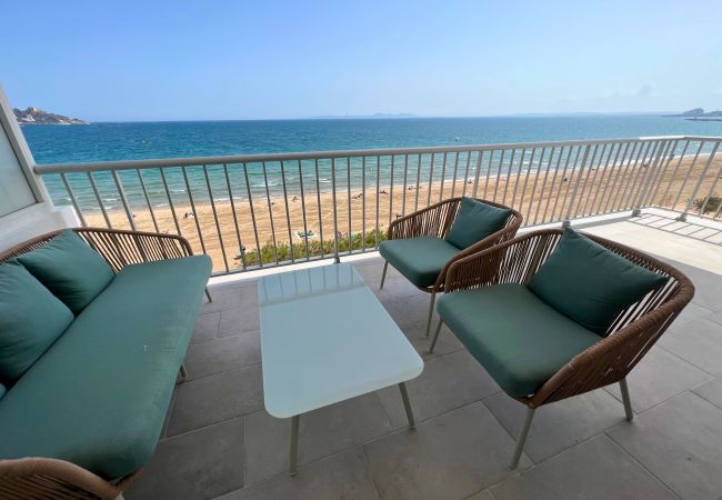 Apartment in Rosas / Roses - Ref. 385064 Apartment in Rosas / Roses - Ref. 385064