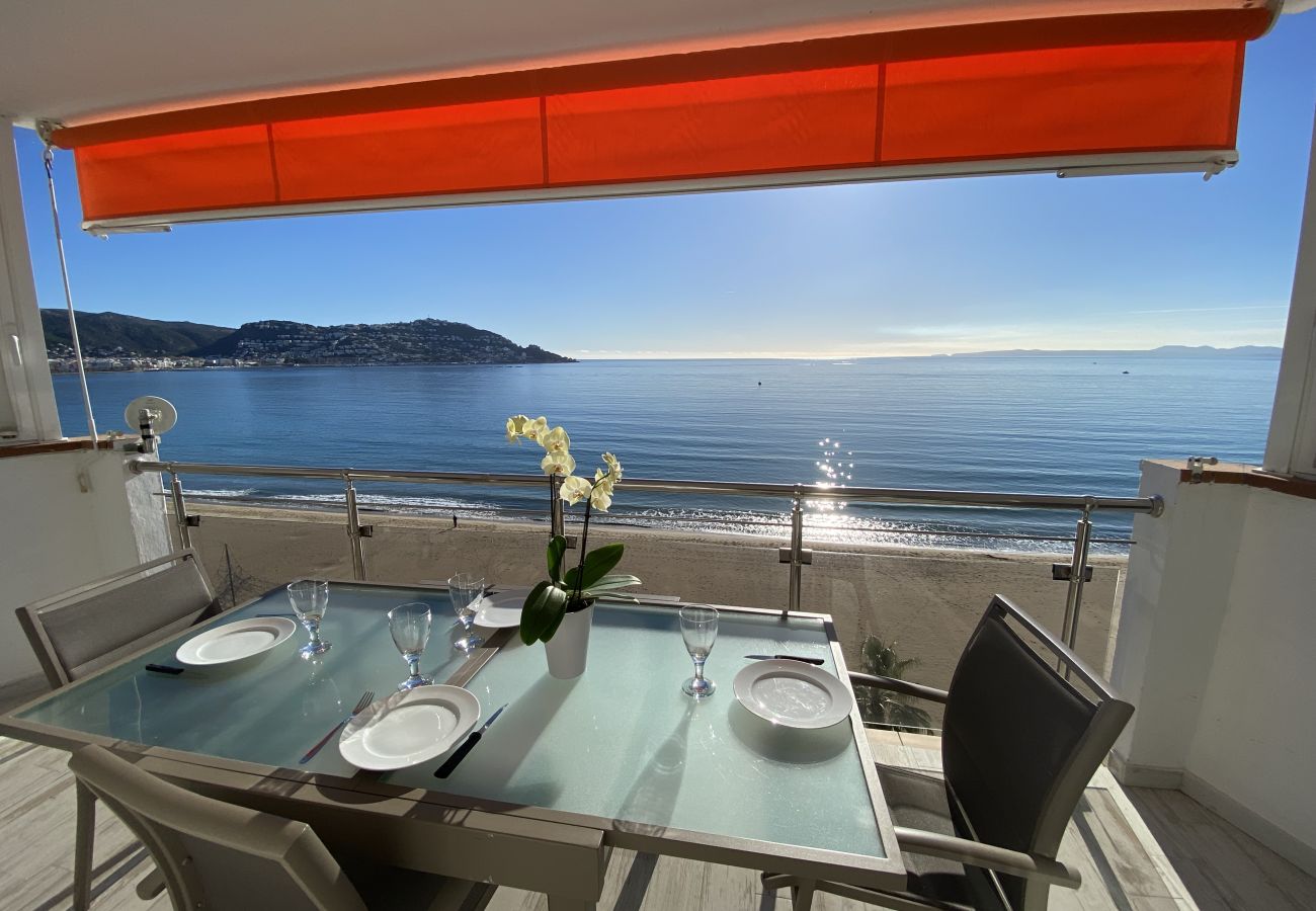 Apartment in Rosas / Roses - Ref. 410162